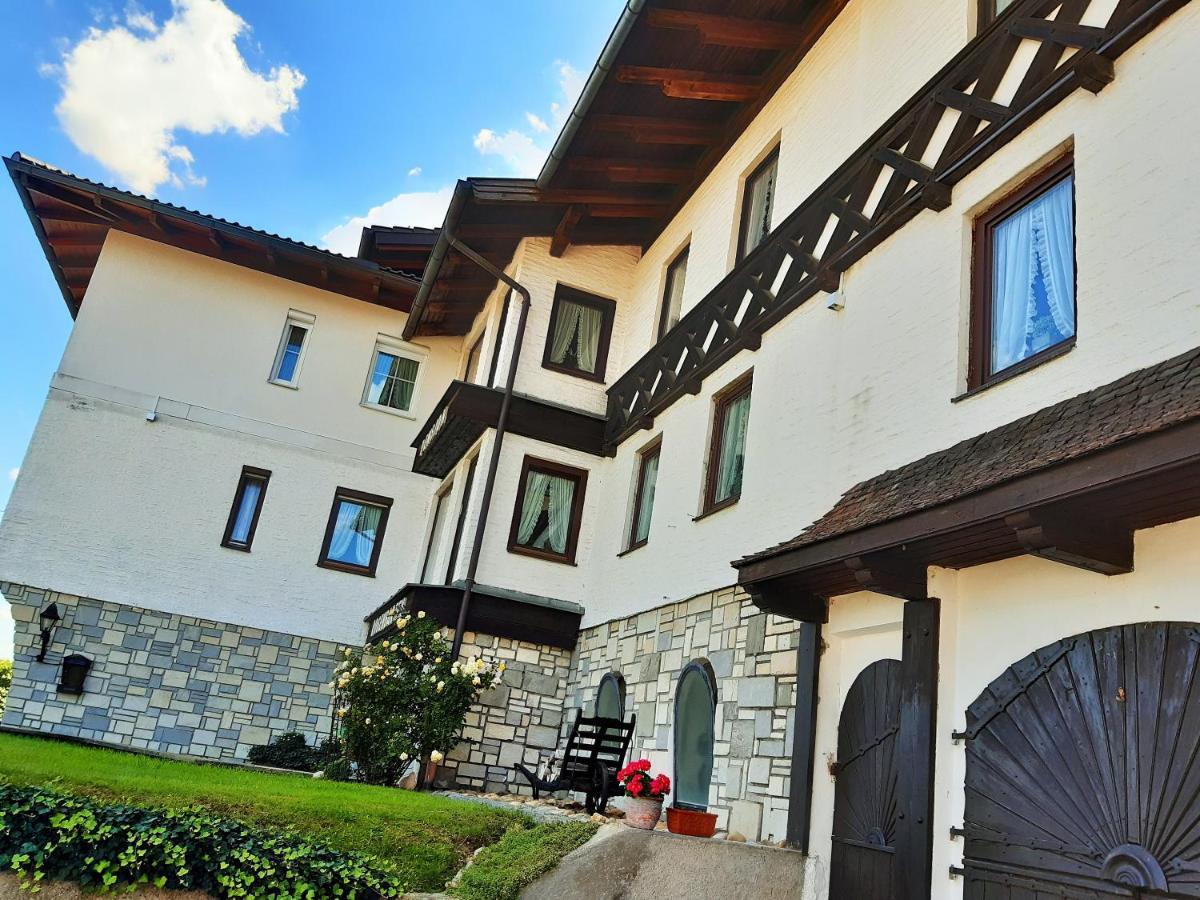 פרנקינג Hotel/Pension Rosengarten מראה חיצוני תמונה