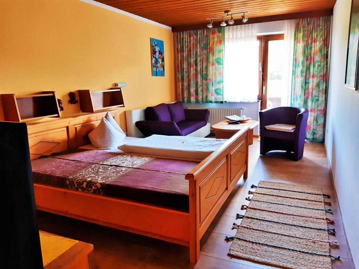 פרנקינג Hotel/Pension Rosengarten מראה חיצוני תמונה
