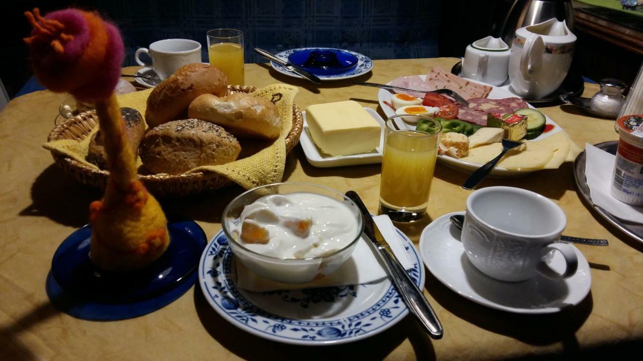 פרנקינג Hotel/Pension Rosengarten מראה חיצוני תמונה